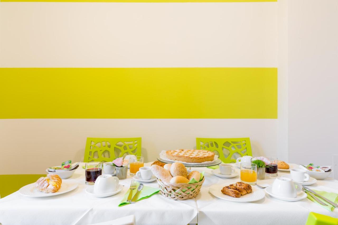 B&B La Quercia เปสการา ภายนอก รูปภาพ